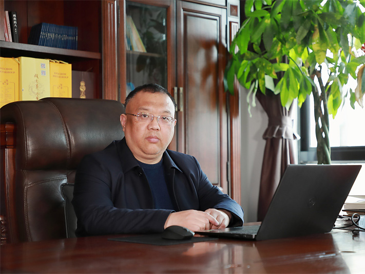 鹽商人物第25期丨專訪鹽城易通總經(jīng)理陳勇軍：專業(yè)服務(wù)，助力成功